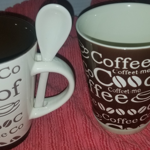 EXCELLENT PRE-OWNED CONDITION PAIR OF PIER ONE COFFEE CUPS WITH SPOONS - Picture 5 of 6